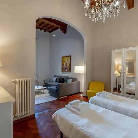 Condotta 10 Apartament *